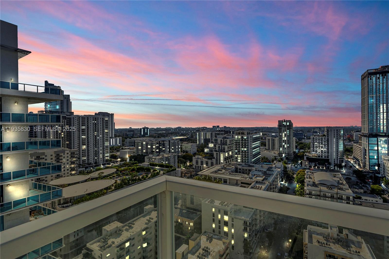 image Onyx on the Bay9