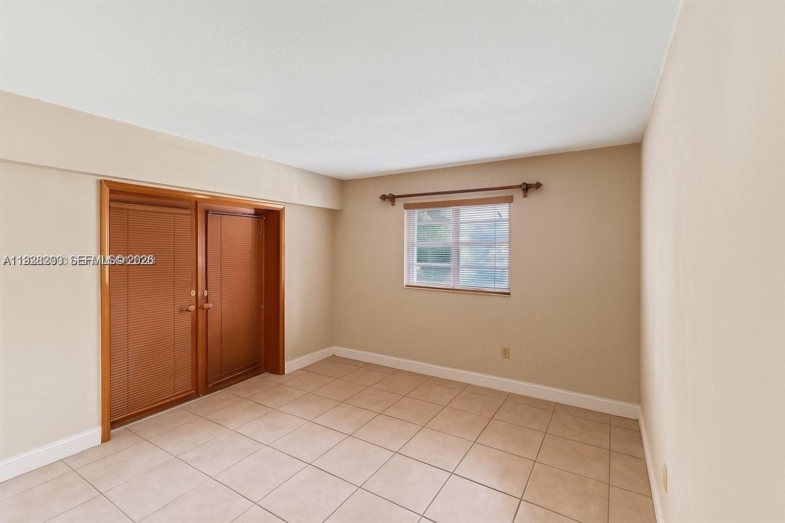 6385 SW 25th St Miami, FL 33155