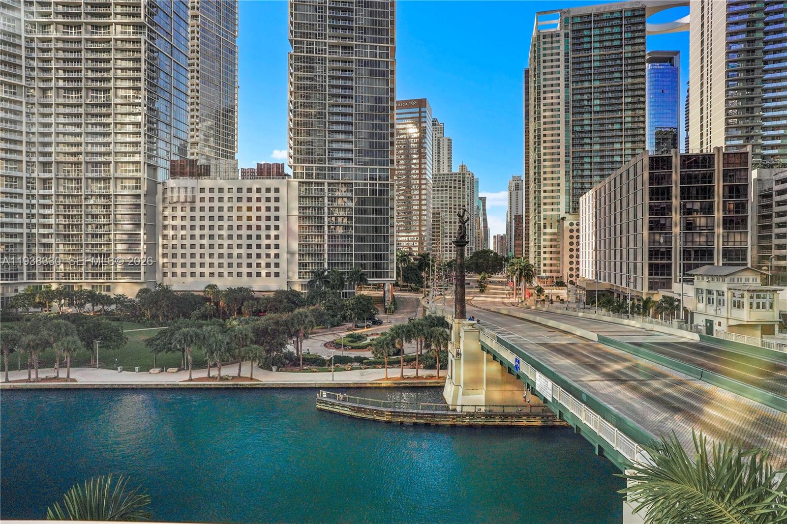 image Epic West Condo2