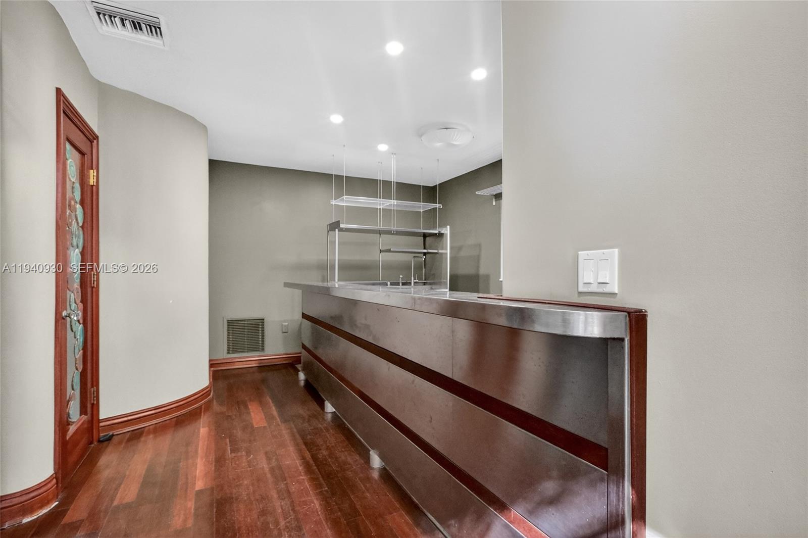 1852 SW 2nd Ave Miami, FL 33129