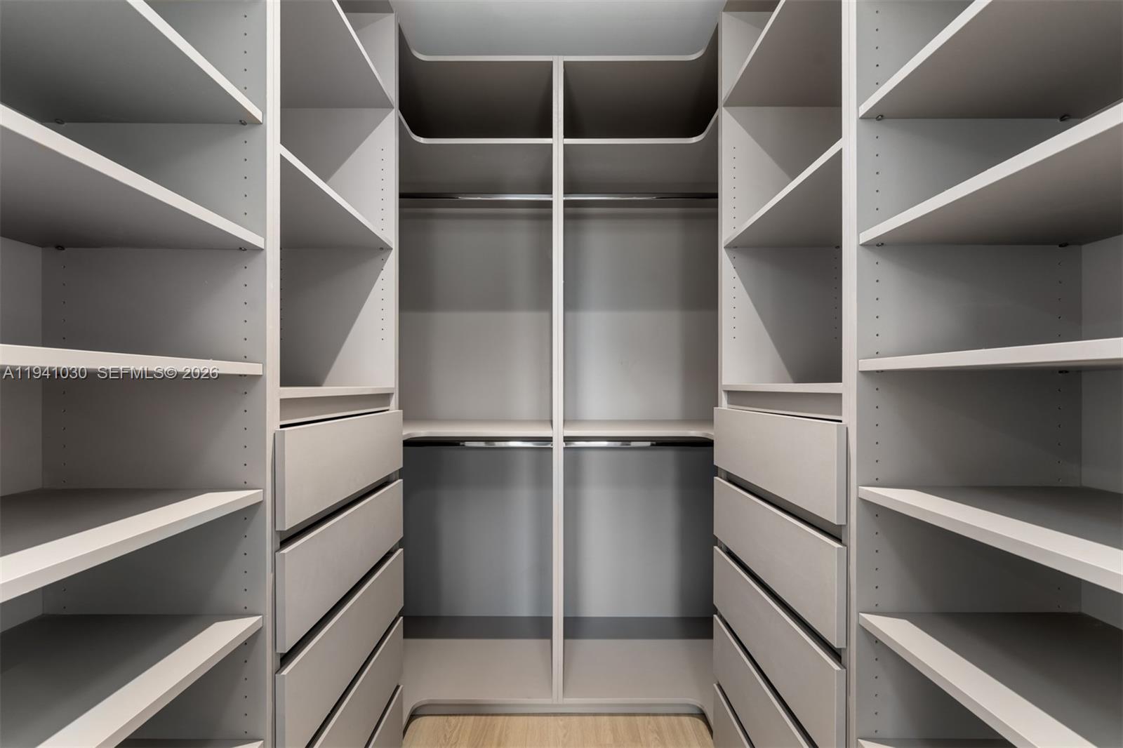 3067 Hibiscus St Miami, FL 33133