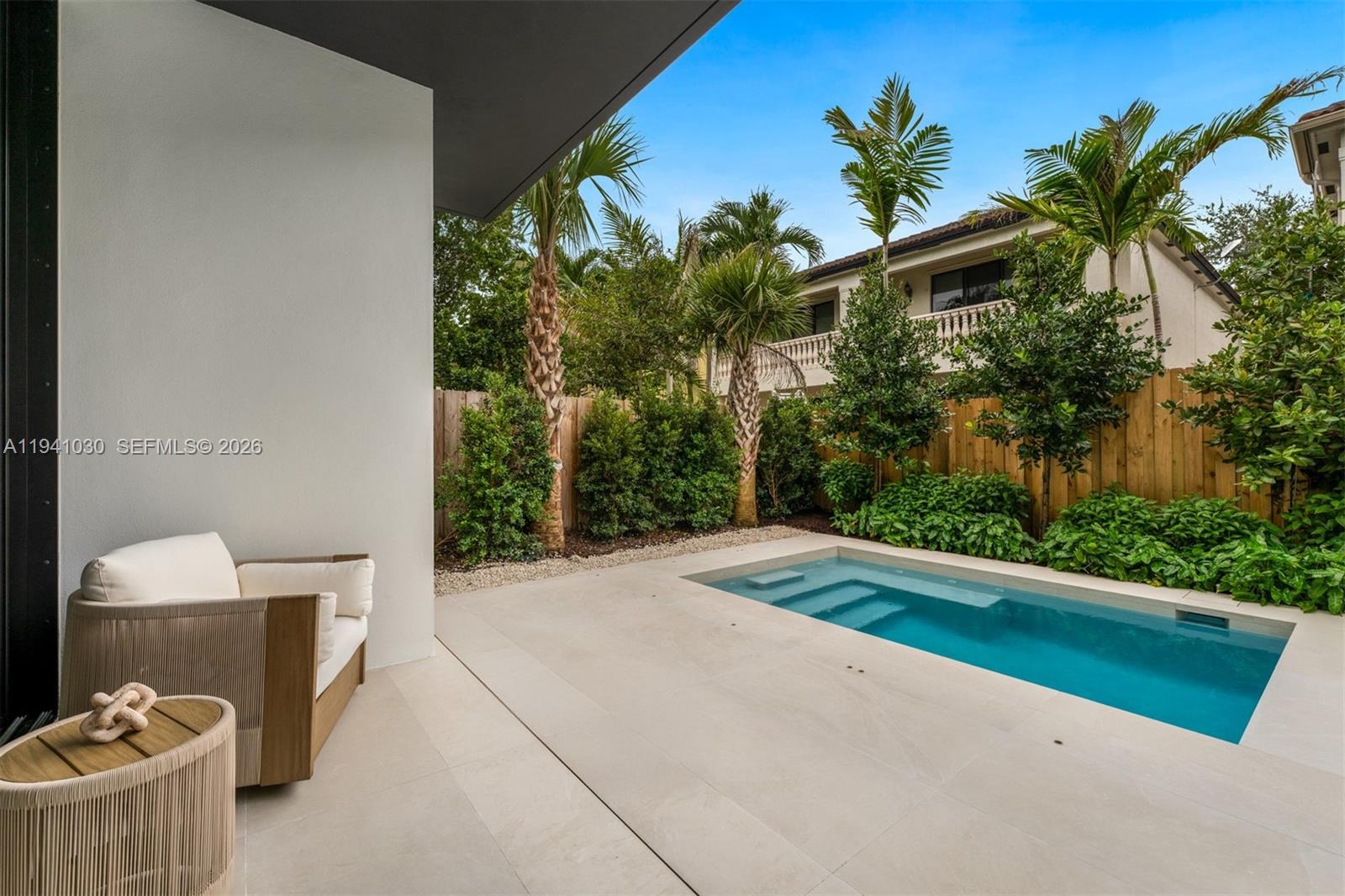 3067 Hibiscus St Miami, FL 33133