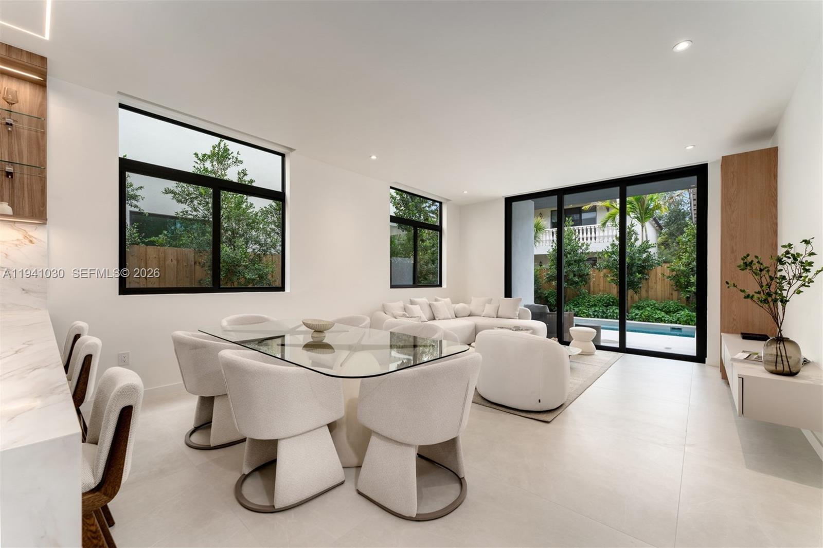 3067 Hibiscus St Miami, FL 33133