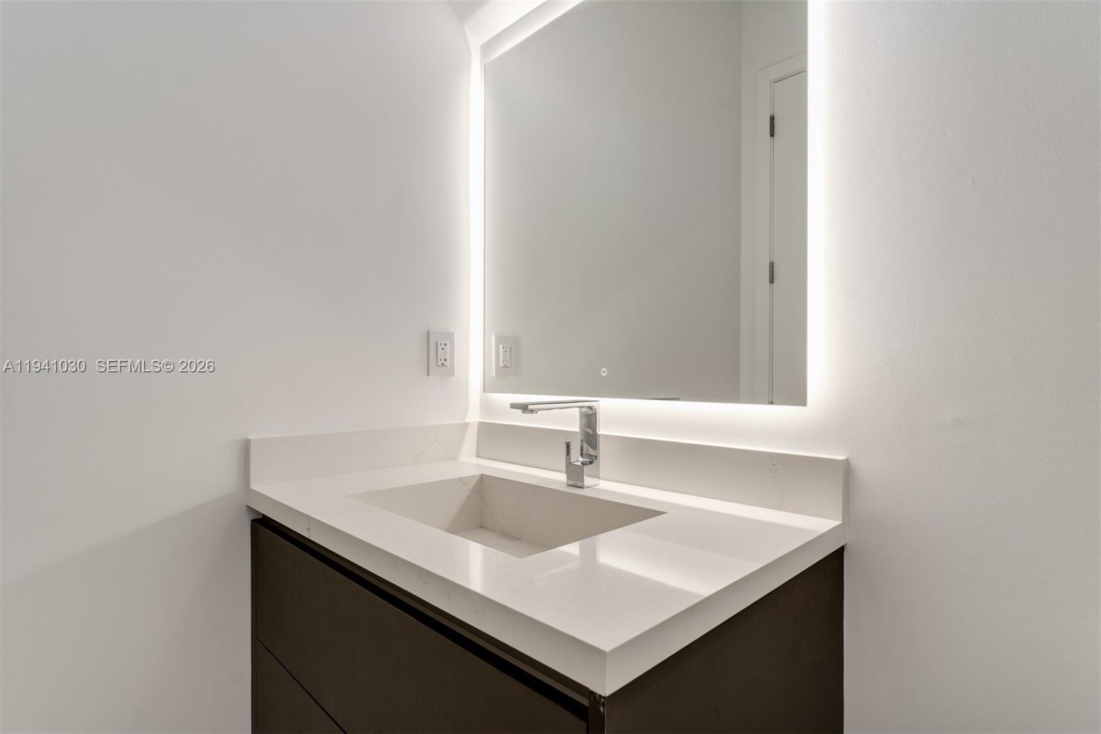 3067 Hibiscus St Miami, FL 33133