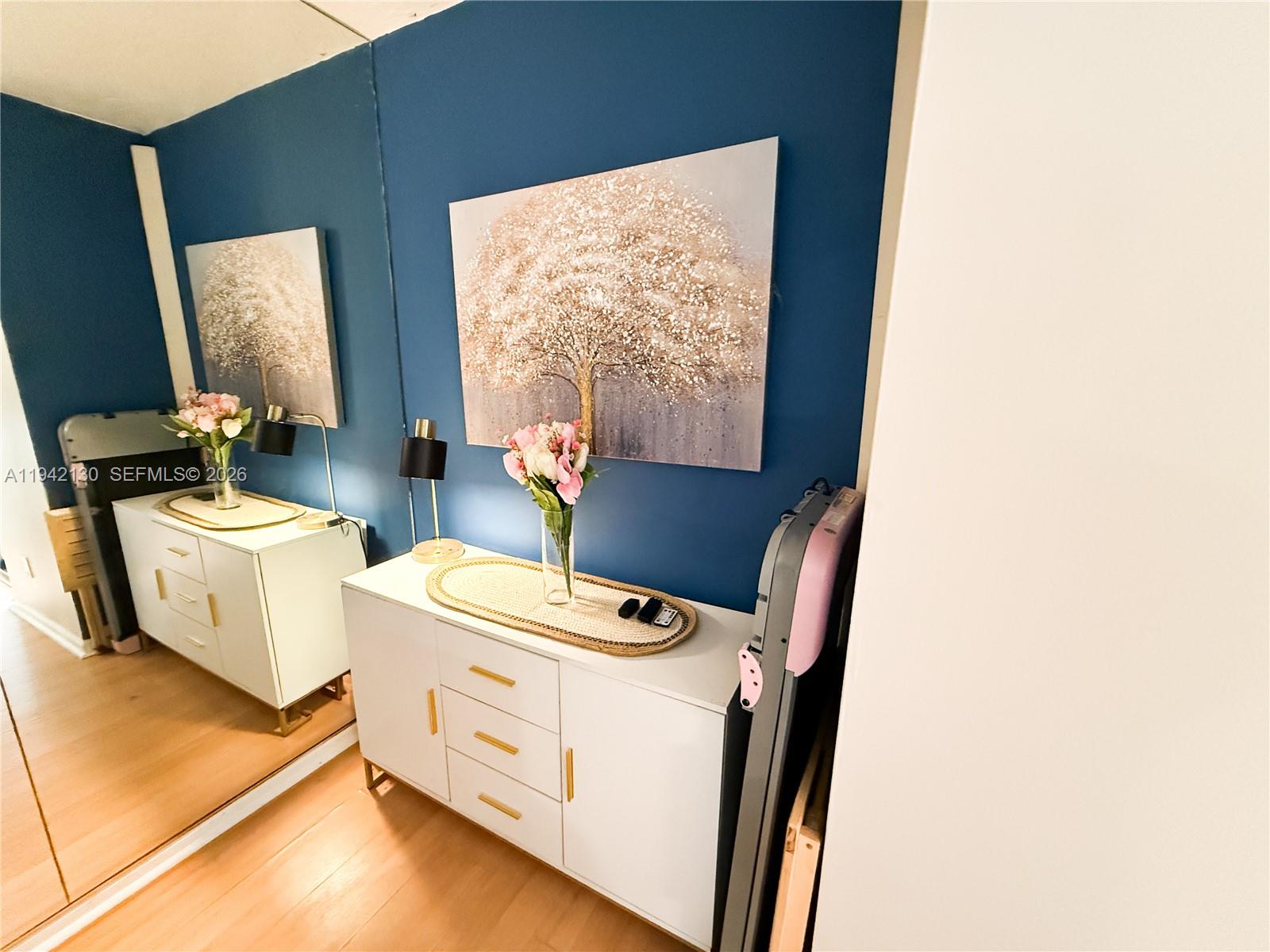 450 Commodore Dr Plantation, FL 33325