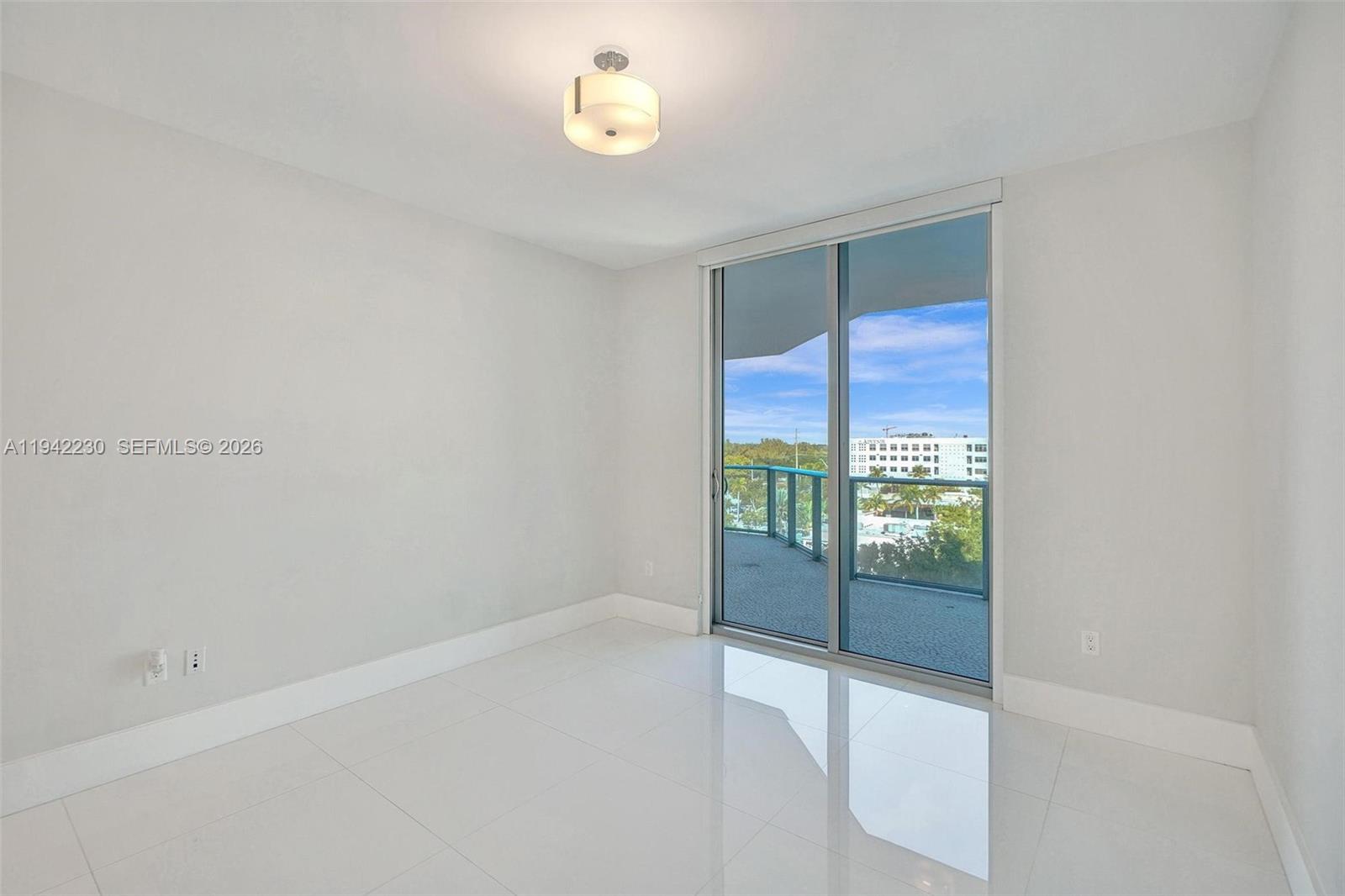 17301 Biscayne Blvd #708 North Miami Beach, FL 33160