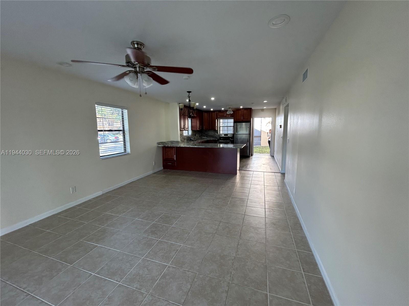 200 Berkley Rd #108 Hollywood, FL 33024