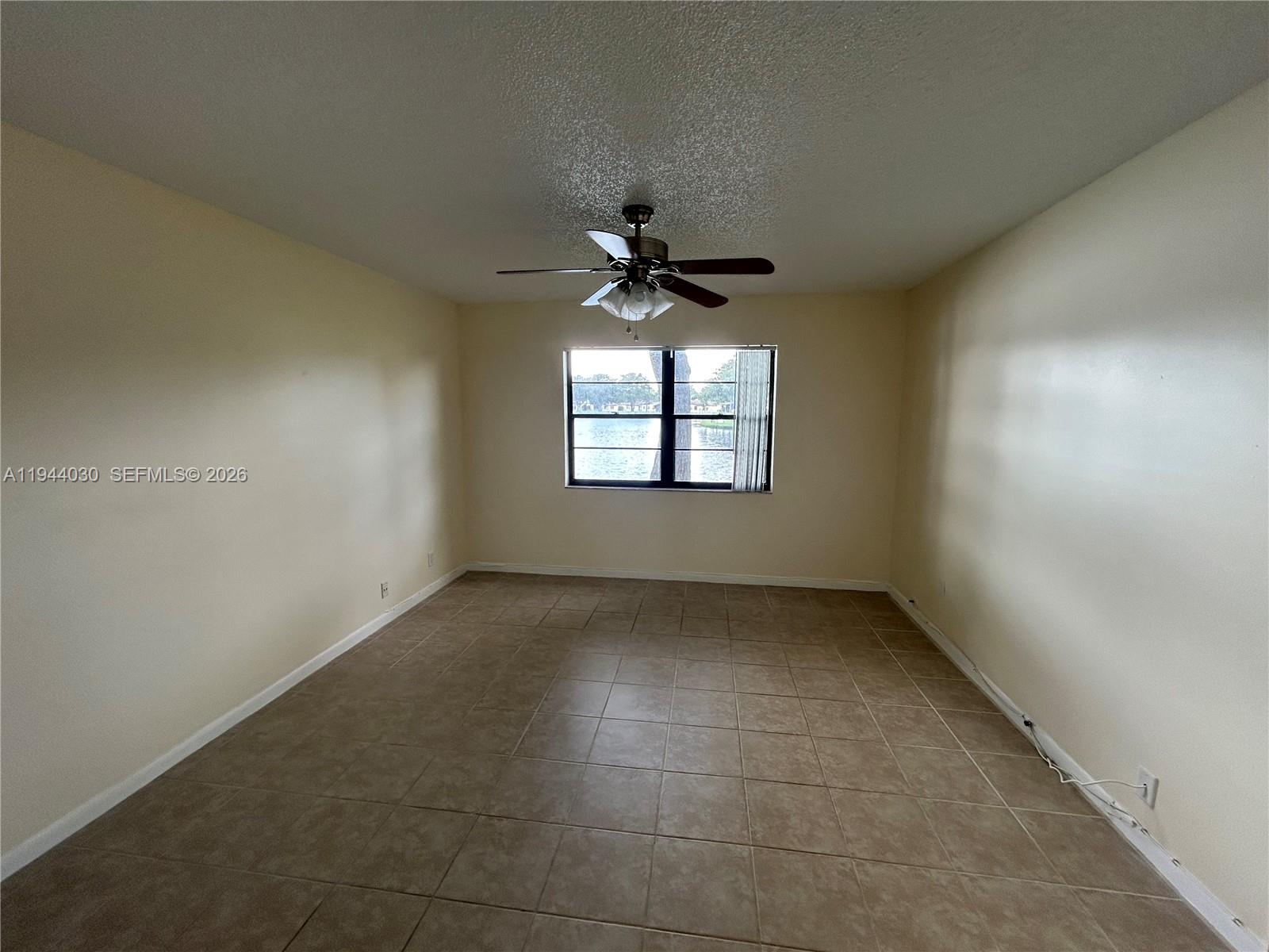 200 Berkley Rd #108 Hollywood, FL 33024