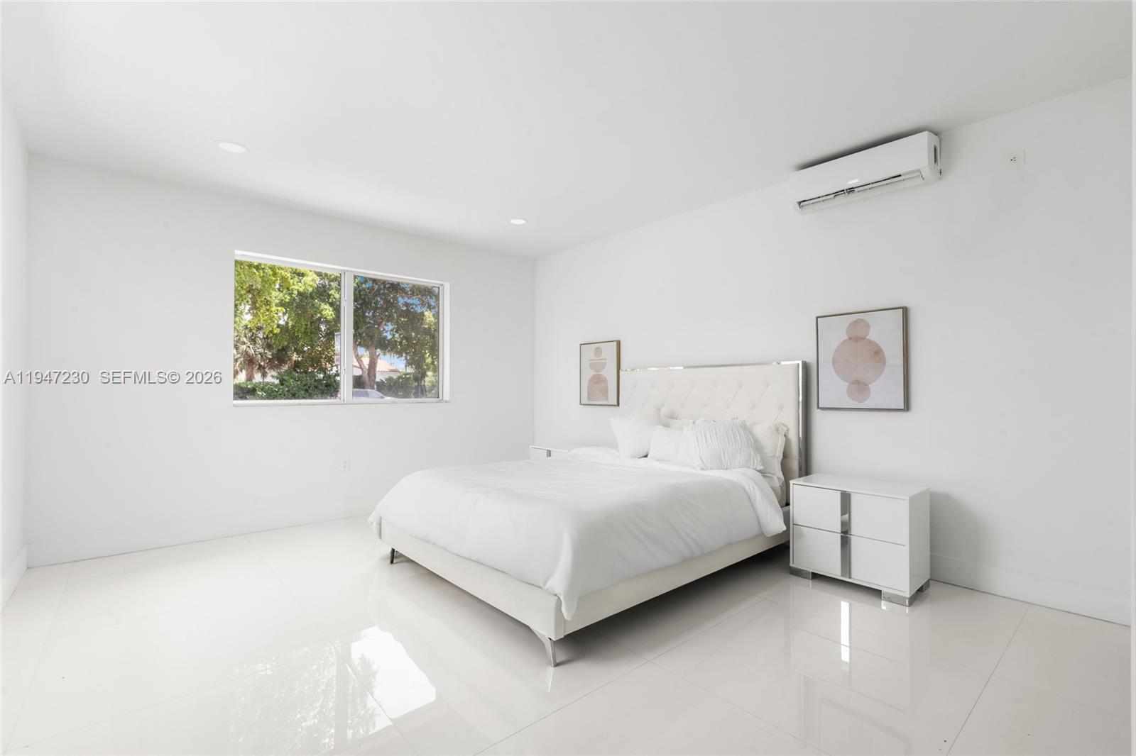 1581 Normandy Dr Miami Beach, FL 33141