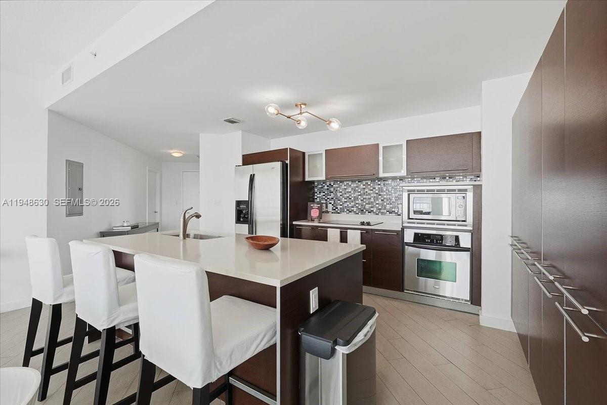 image Quantum on the Bay12