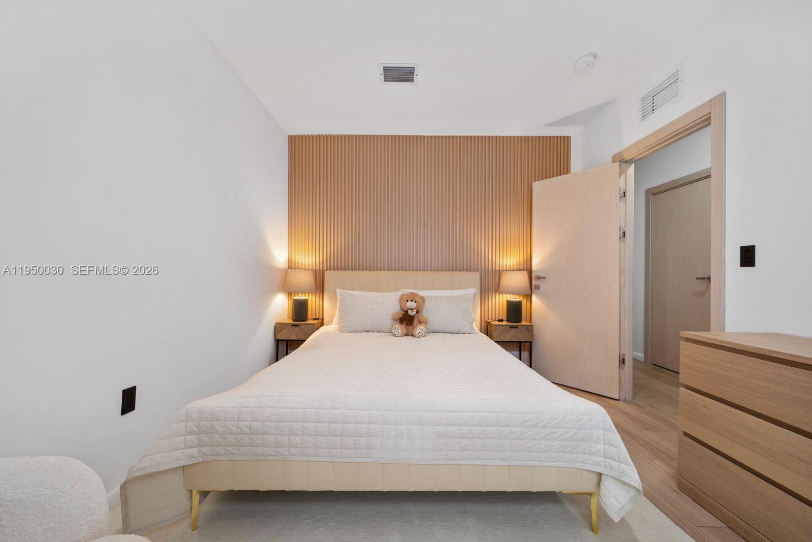 421 NW 17th St Fort Lauderdale, FL 33311