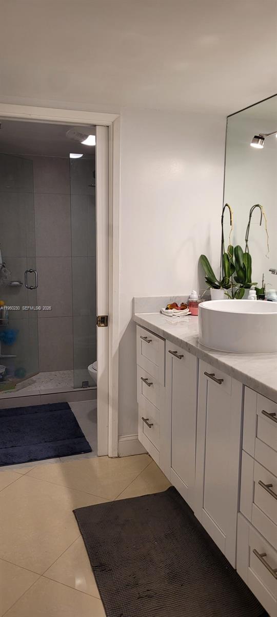 Undisclosed Address Miami, FL 33129