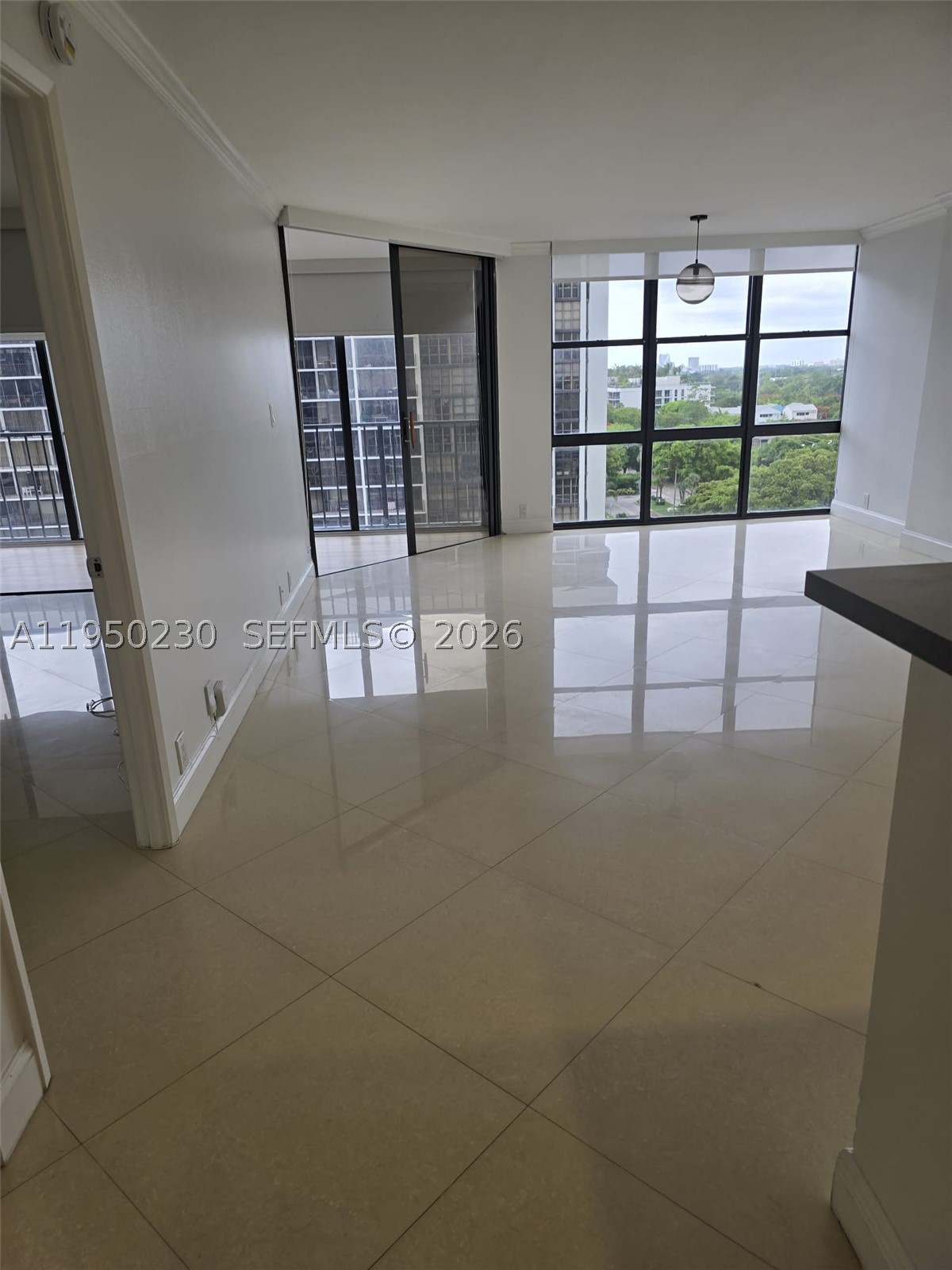 image Brickell Place II7