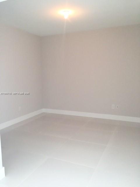 image 400 Sunny Isles19