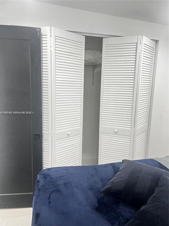 15 NW 52nd St Miami, FL 33127