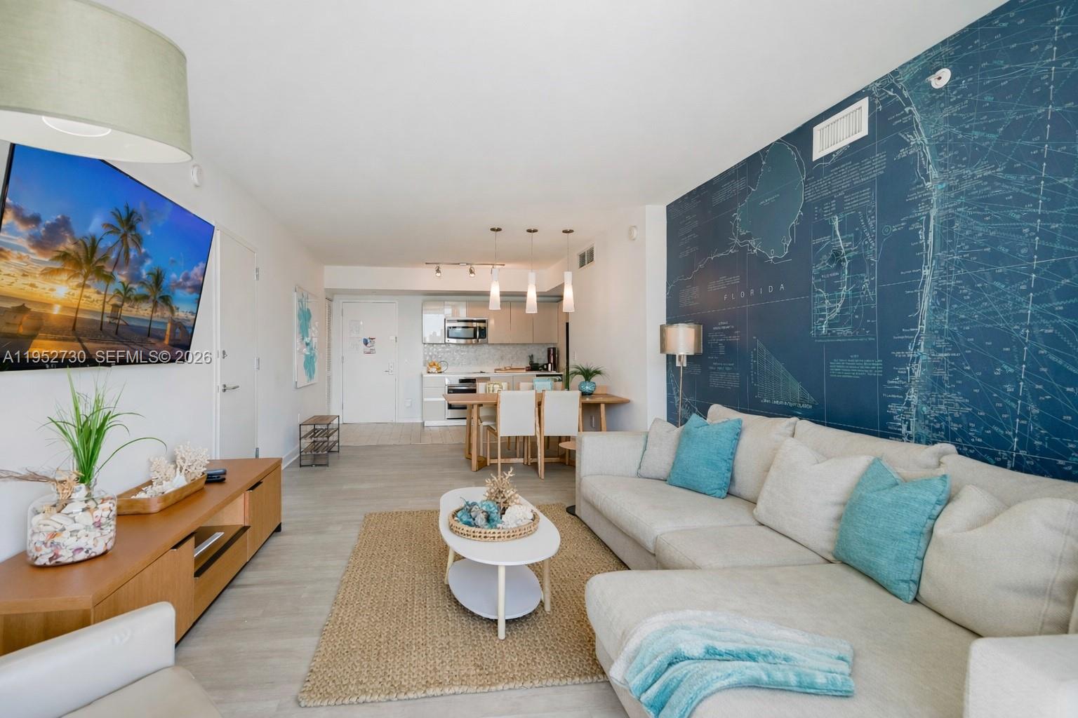 image Beachwalk Condominium4