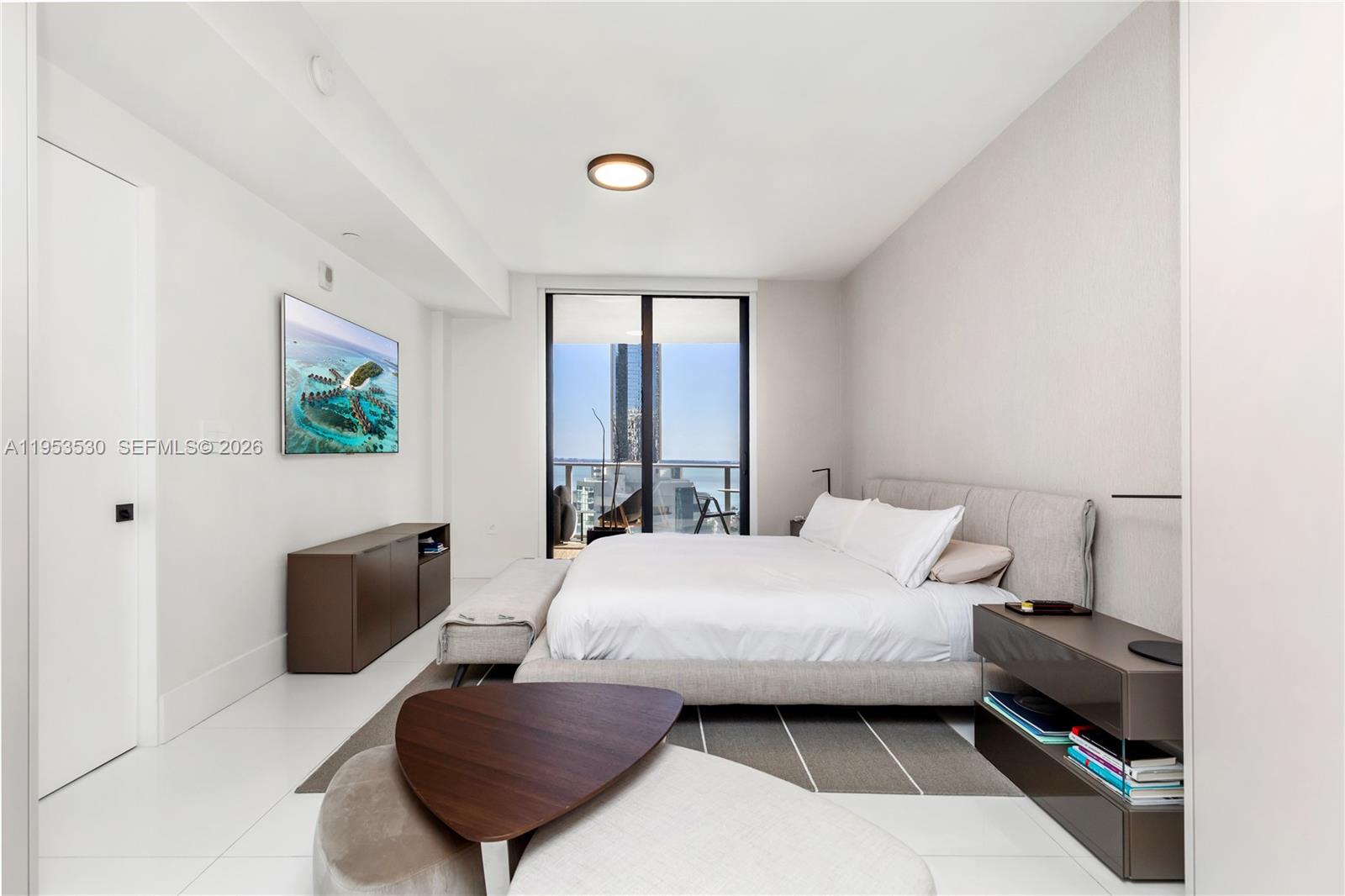 1010 Brickell Ave #1701 Miami, FL 33131