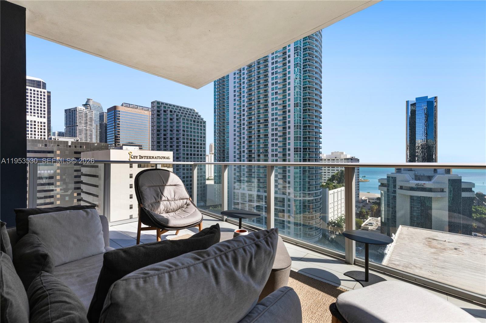 1010 Brickell Ave #1701 Miami, FL 33131