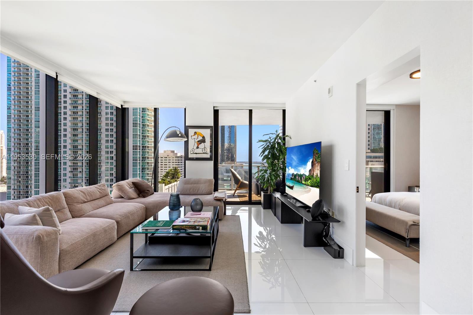 1010 Brickell Ave #1701 Miami, FL 33131