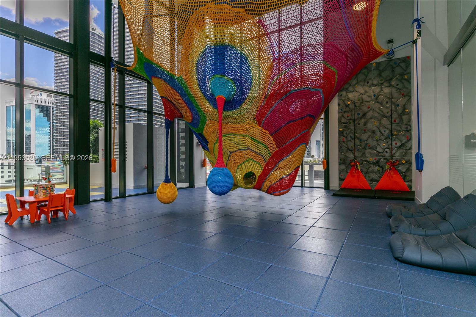 1010 Brickell Ave #1701 Miami, FL 33131