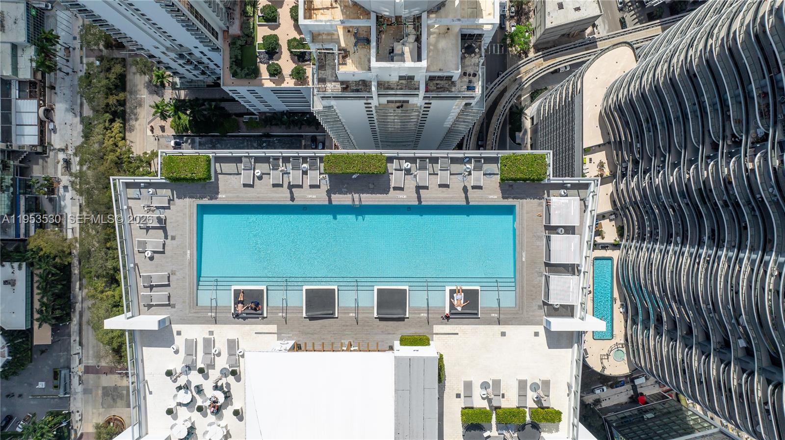 1010 Brickell Ave #1701 Miami, FL 33131