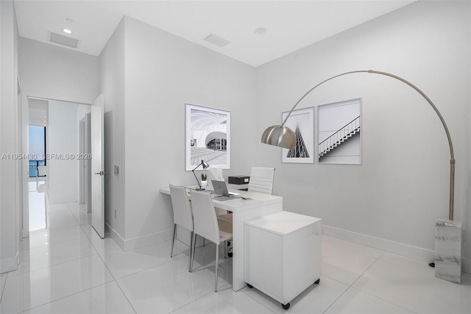 3131 NE 7th Ave #UPH5303 Miami, FL 33137