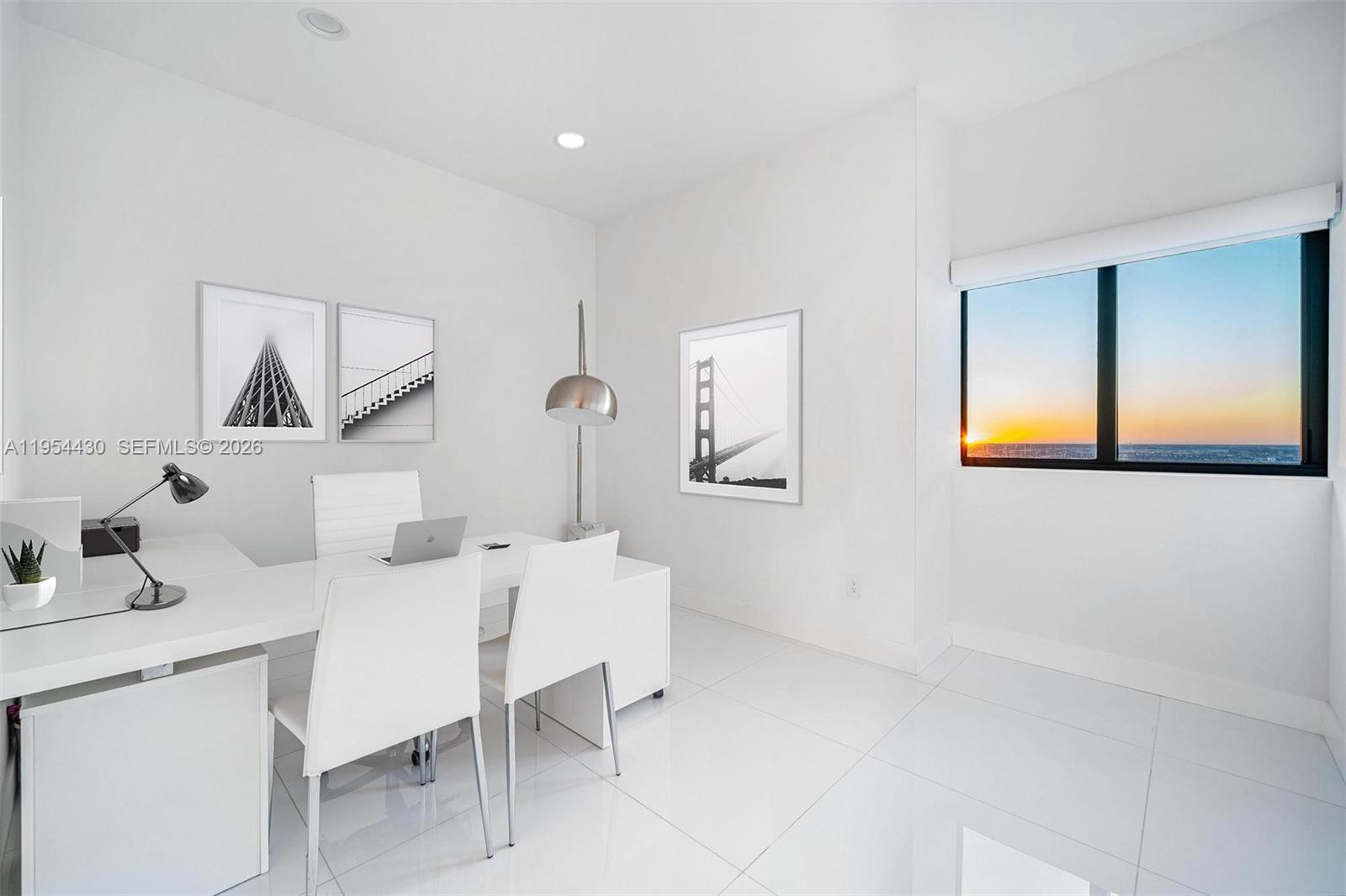 3131 NE 7th Ave #UPH5303 Miami, FL 33137