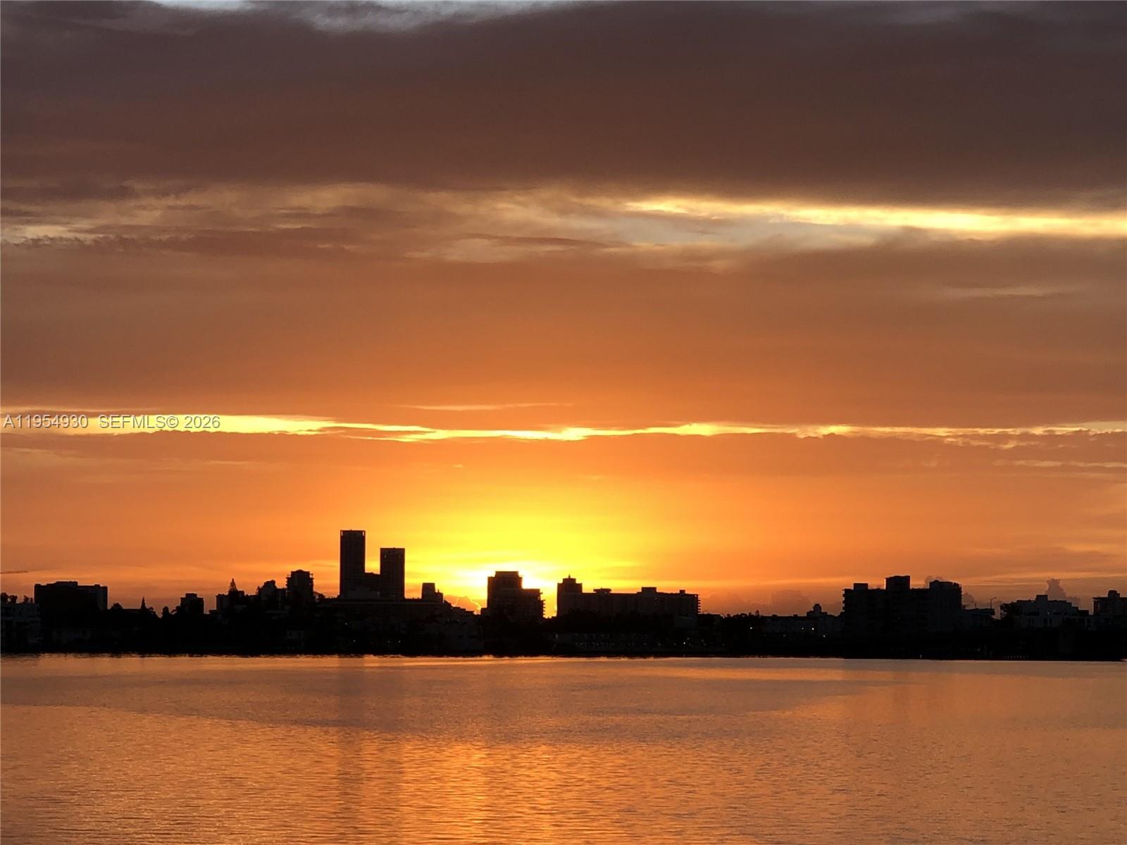 7921 East Dr #15 North Bay Village, FL 33141