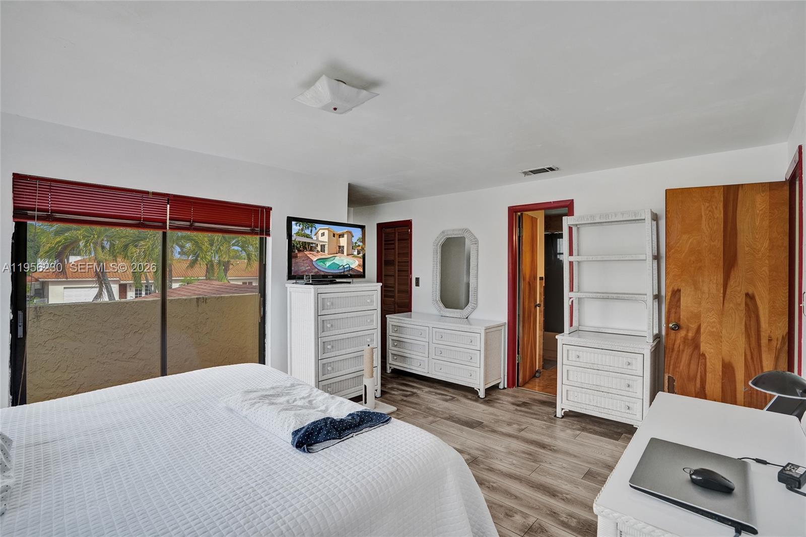 2311 SW 5th Ave Miami, FL 33129