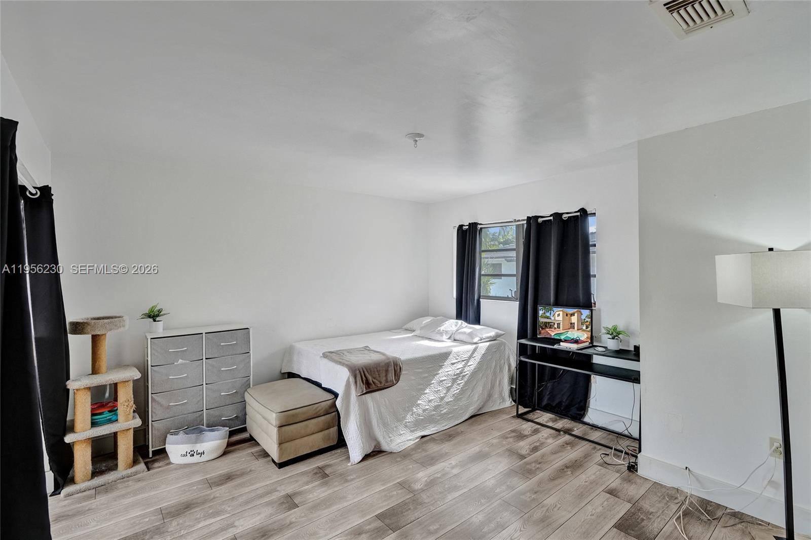 2311 SW 5th Ave Miami, FL 33129