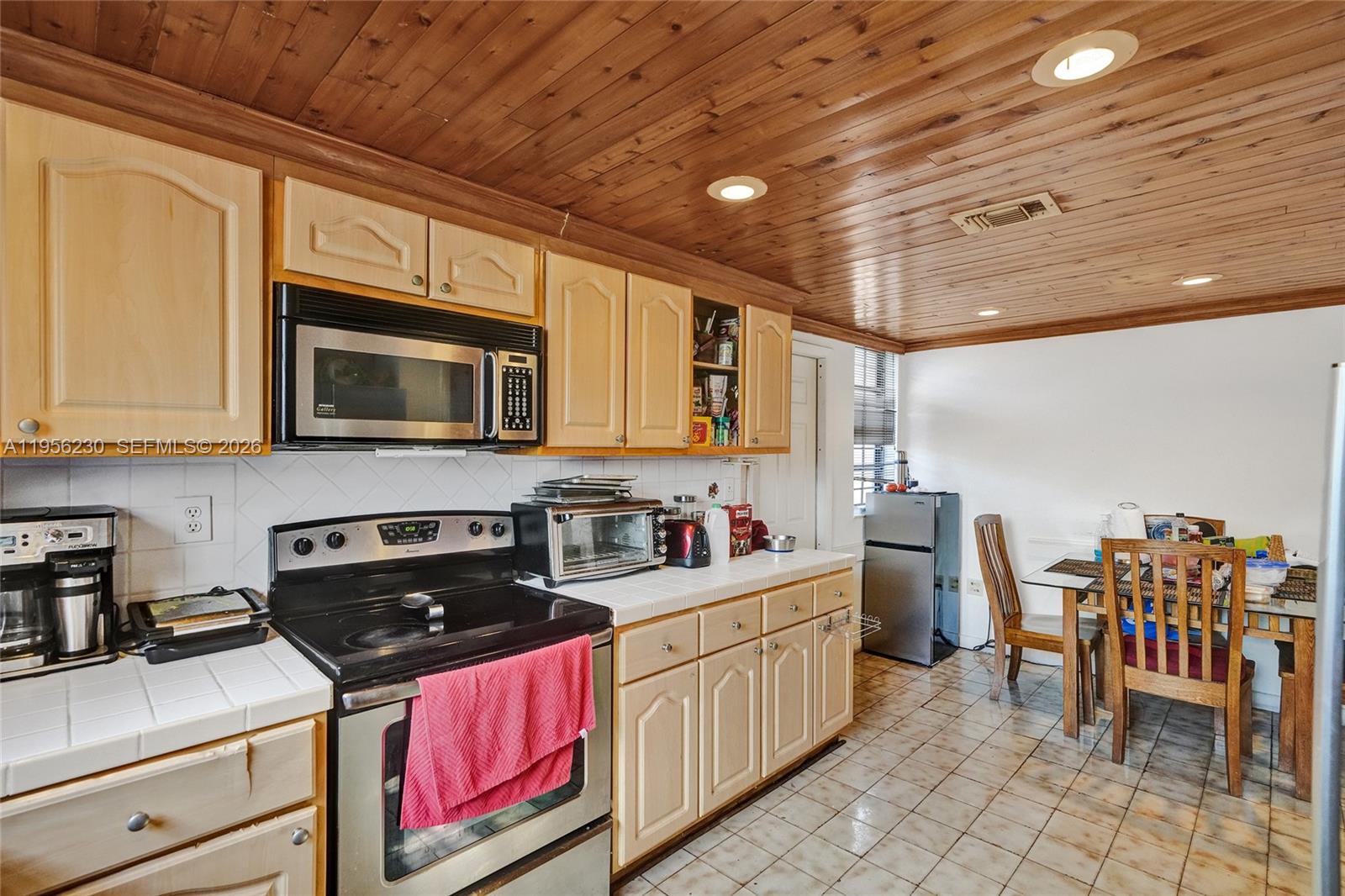 2311 SW 5th Ave Miami, FL 33129