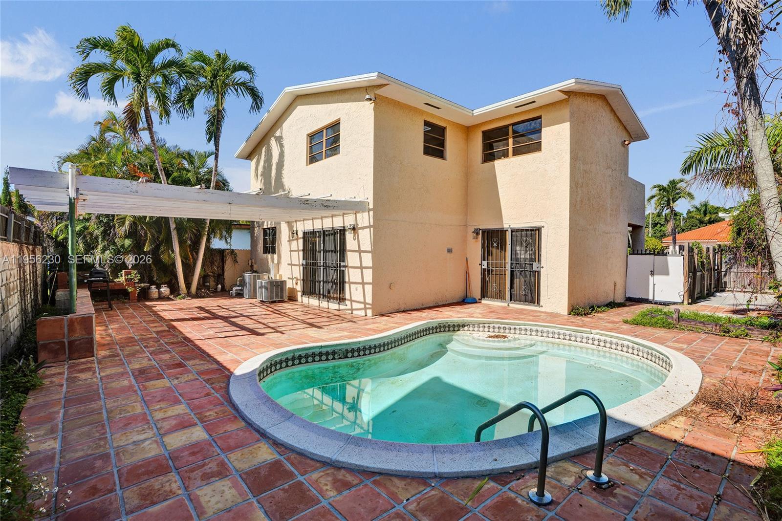 2311 SW 5th Ave Miami, FL 33129