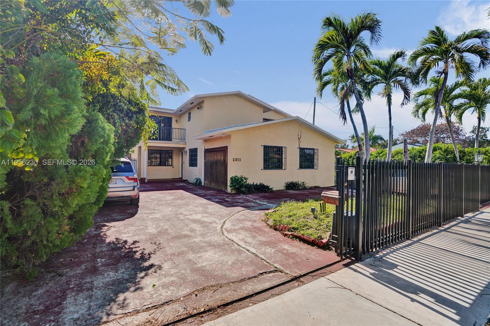 2311 SW 5th Ave Miami, FL 33129