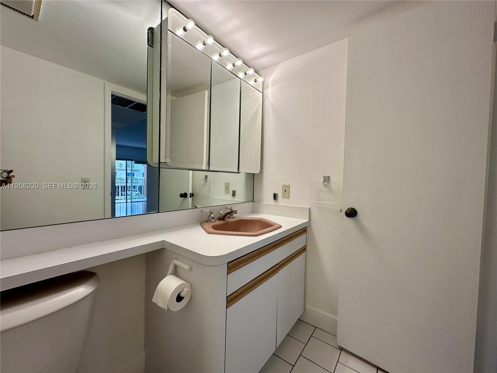 3545 NE 167th St #204 North Miami Beach, FL 33160