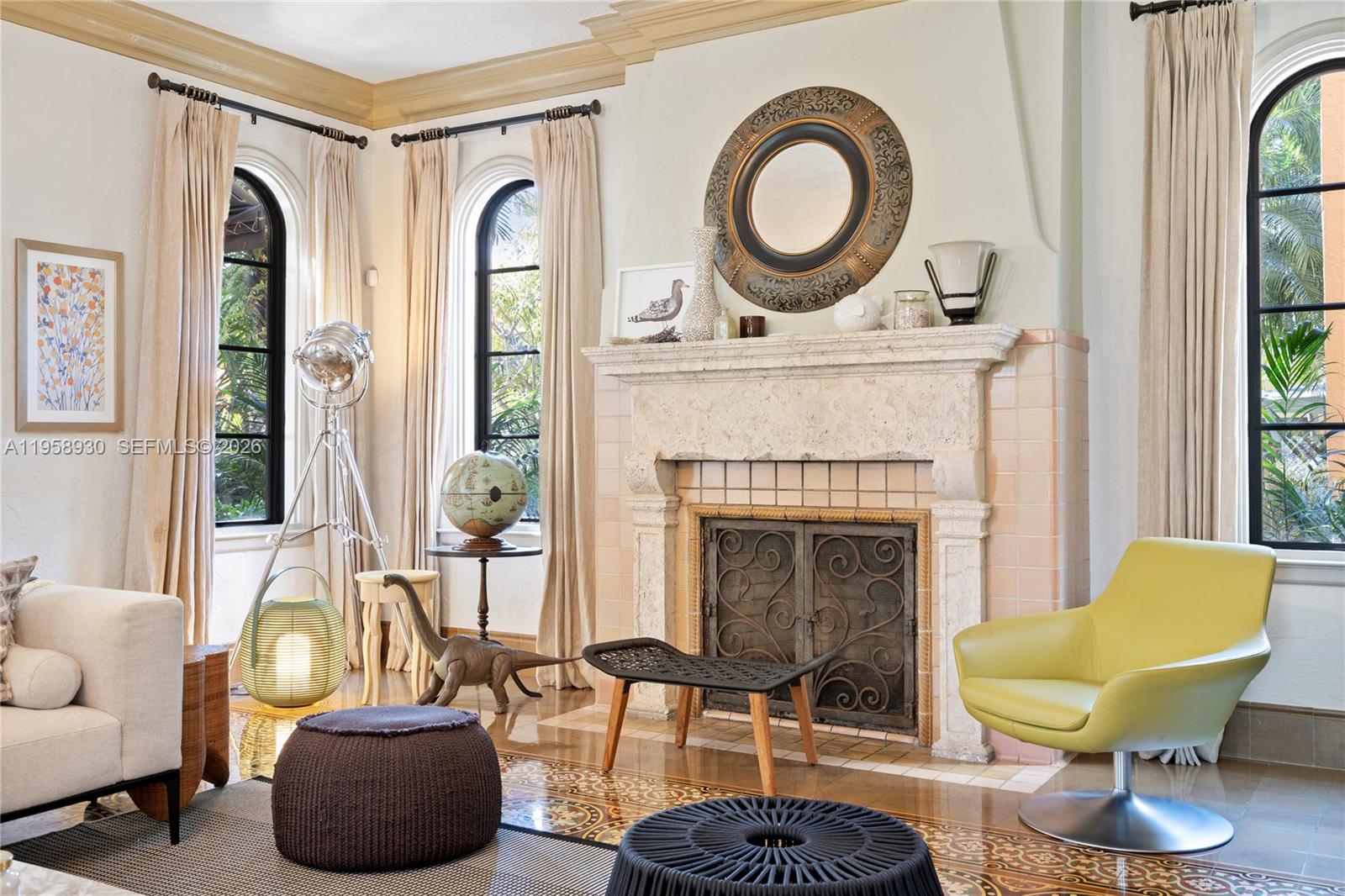 2330 Prairie Ave Miami Beach, FL 33140