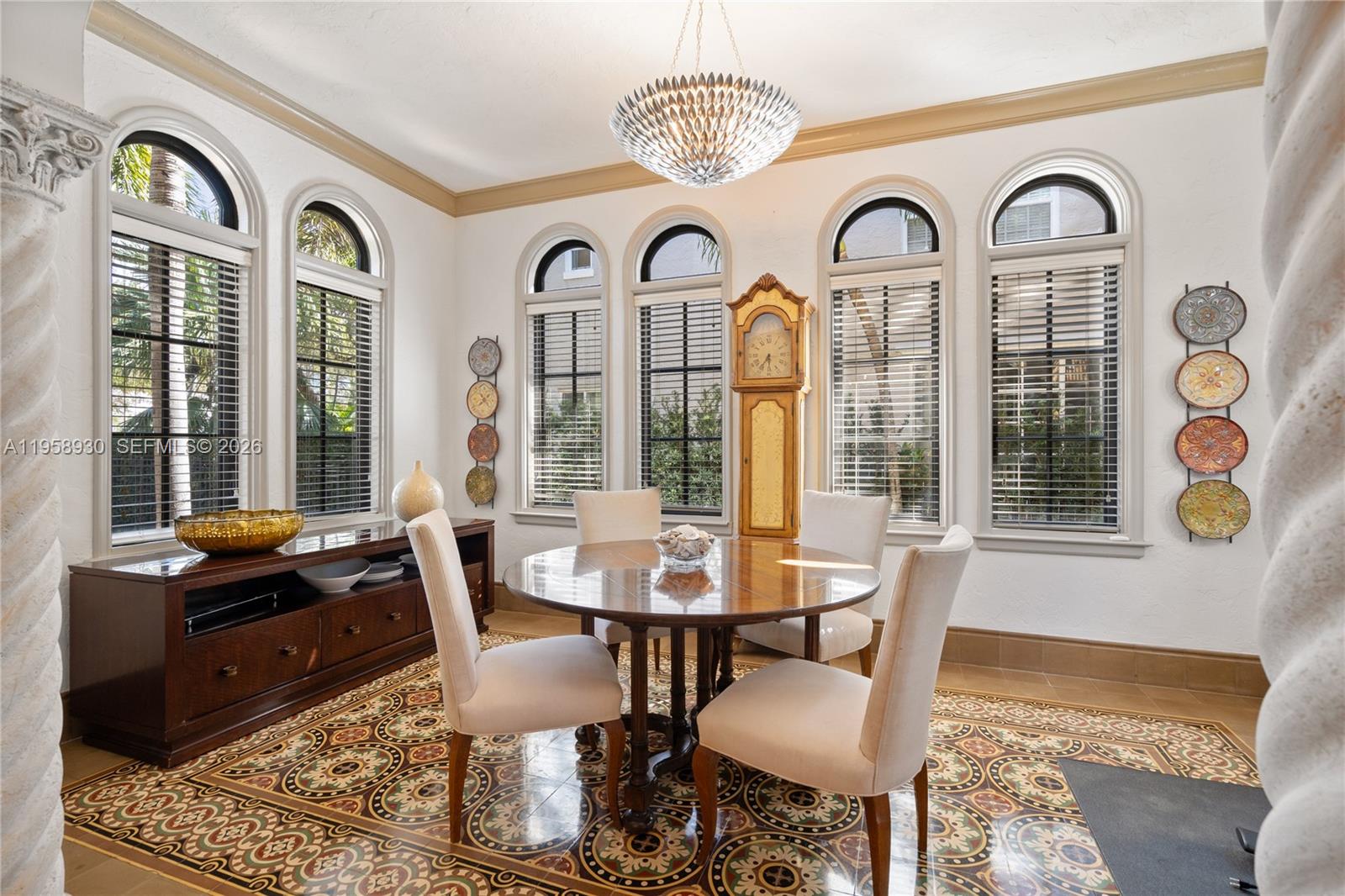 2330 Prairie Ave Miami Beach, FL 33140