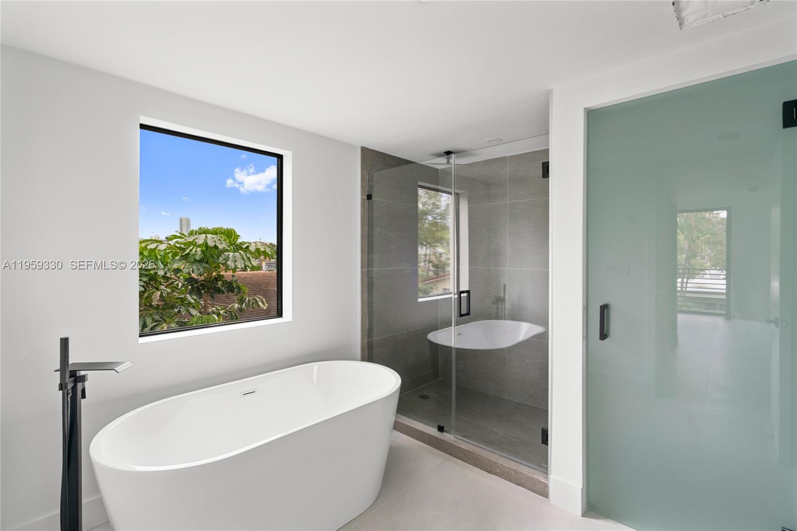 1431 SW 20th St Miami, FL 33145