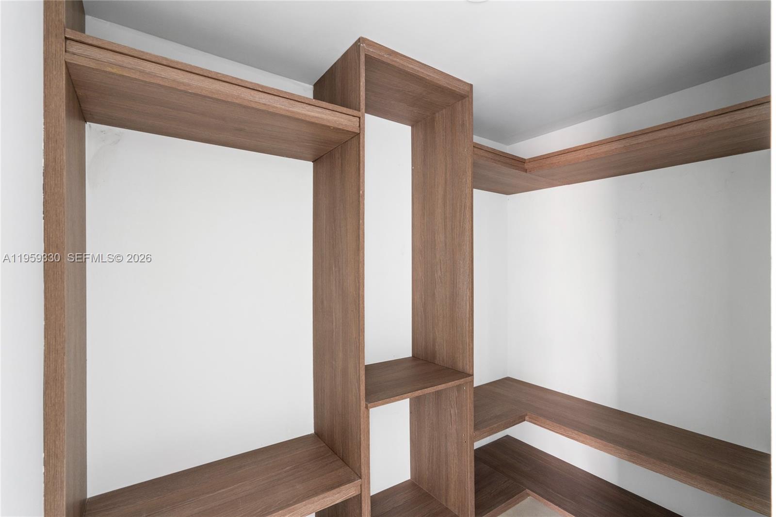 1431 SW 20th St Miami, FL 33145