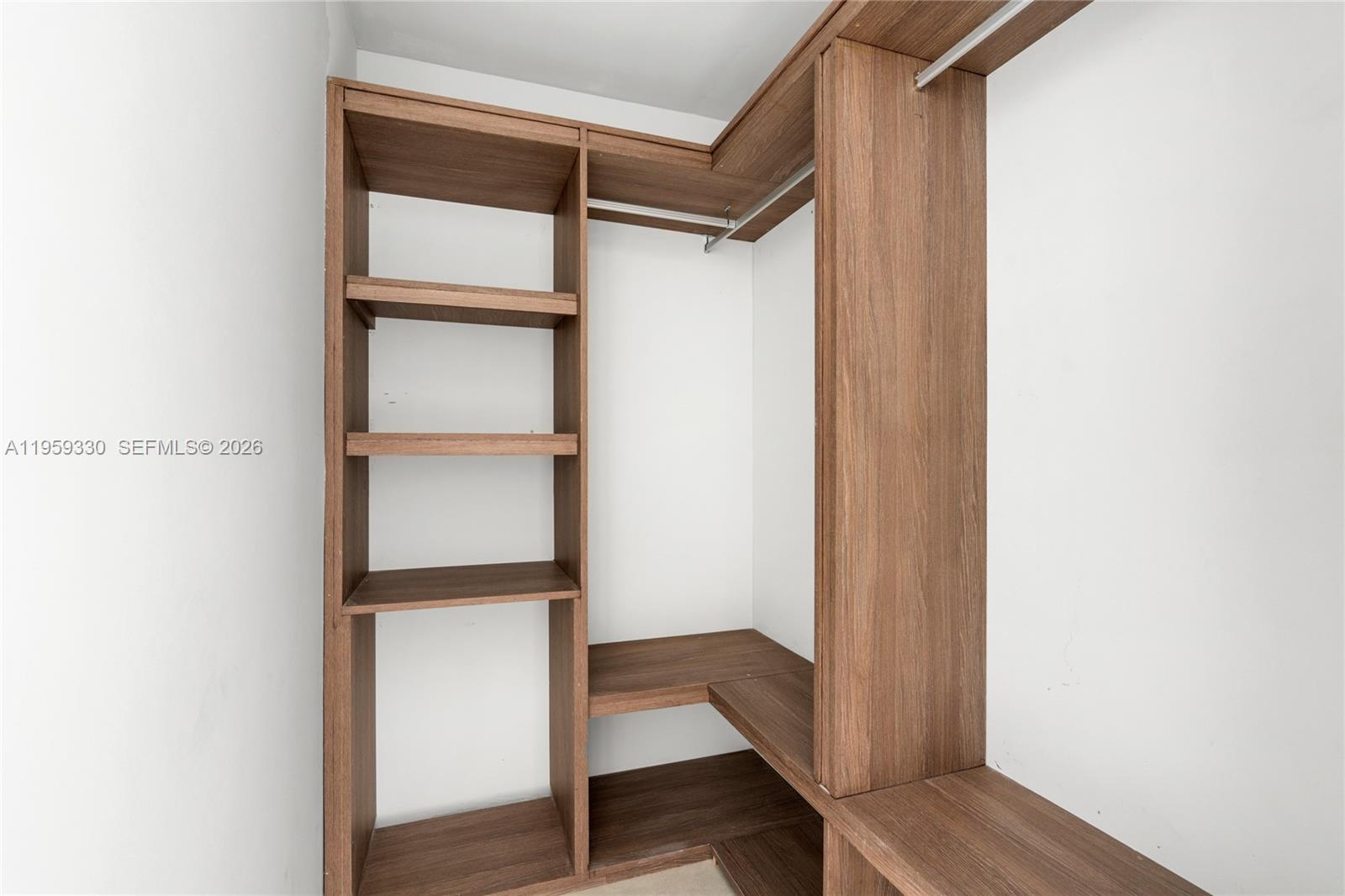 1431 SW 20th St Miami, FL 33145