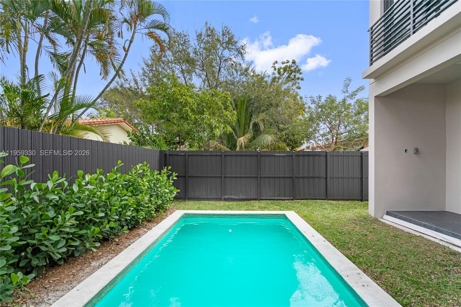 1431 SW 20th St Miami, FL 33145