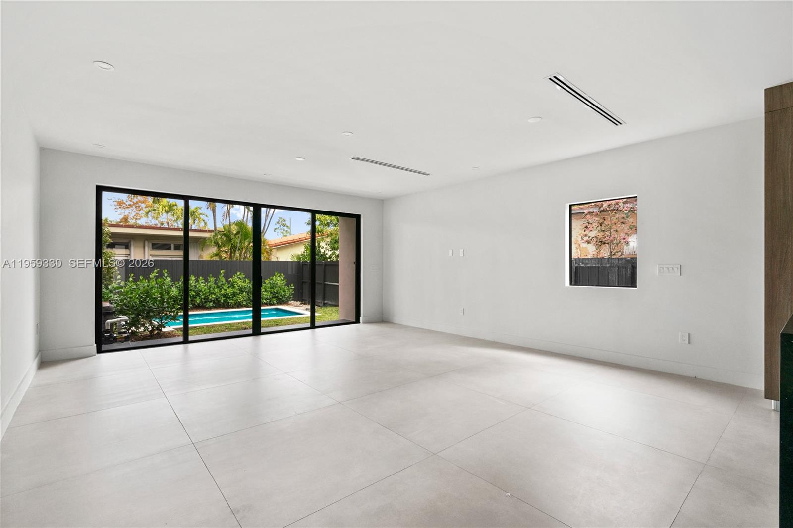 1431 SW 20th St Miami, FL 33145