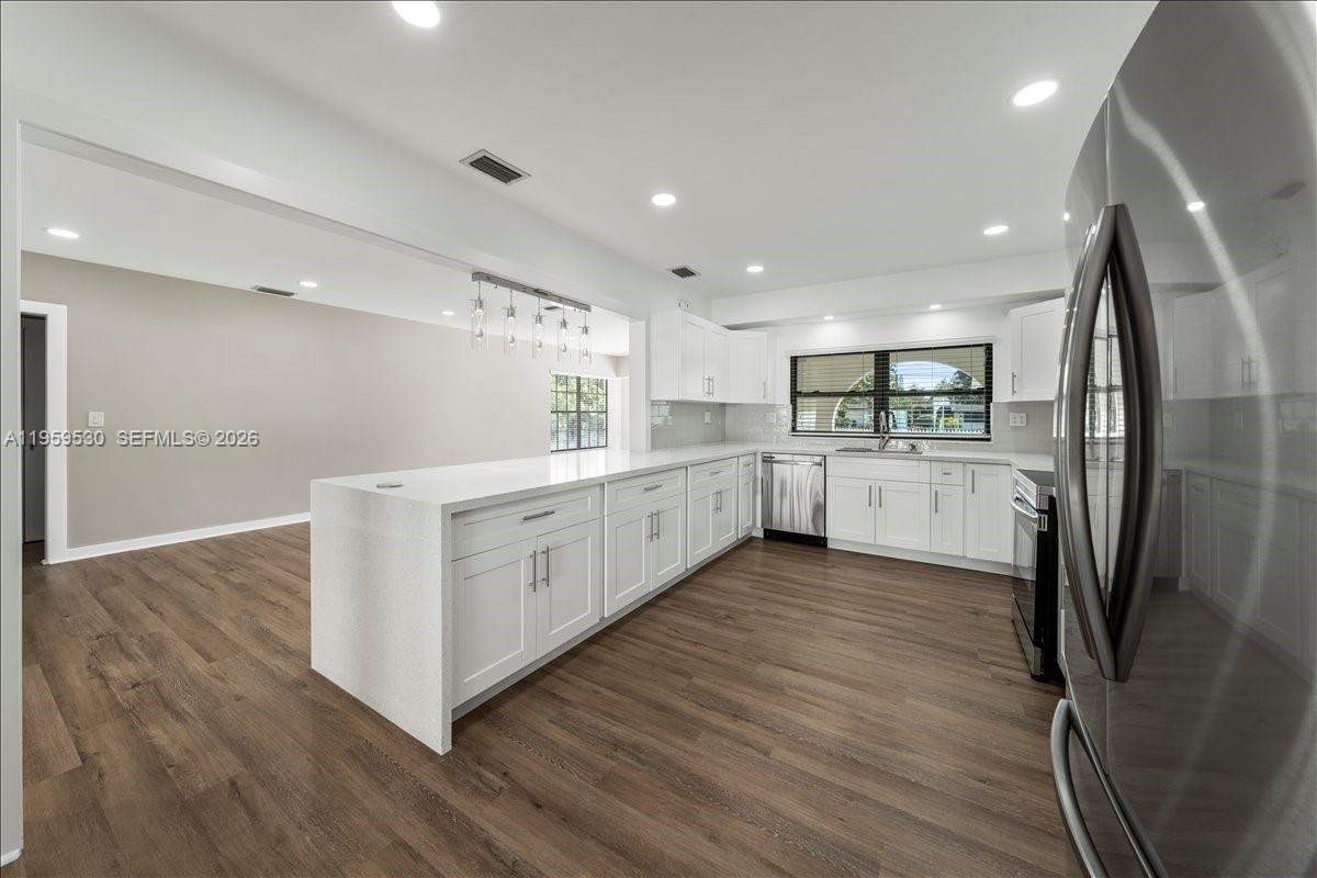 7705 SW 66th St South Miami, FL 33143