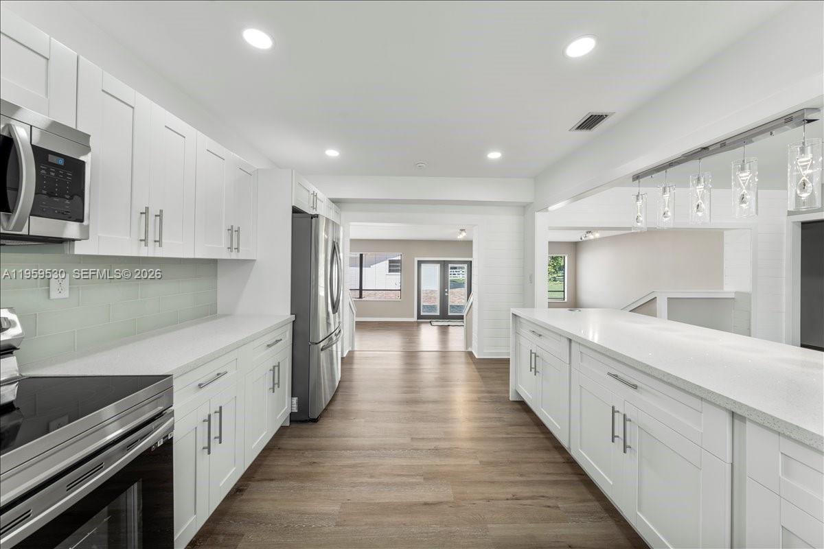 7705 SW 66th St South Miami, FL 33143