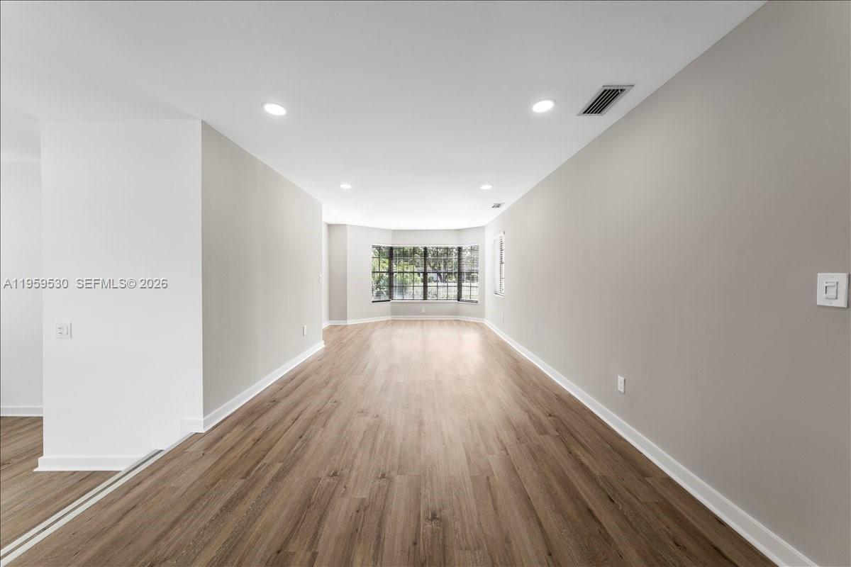 7705 SW 66th St South Miami, FL 33143