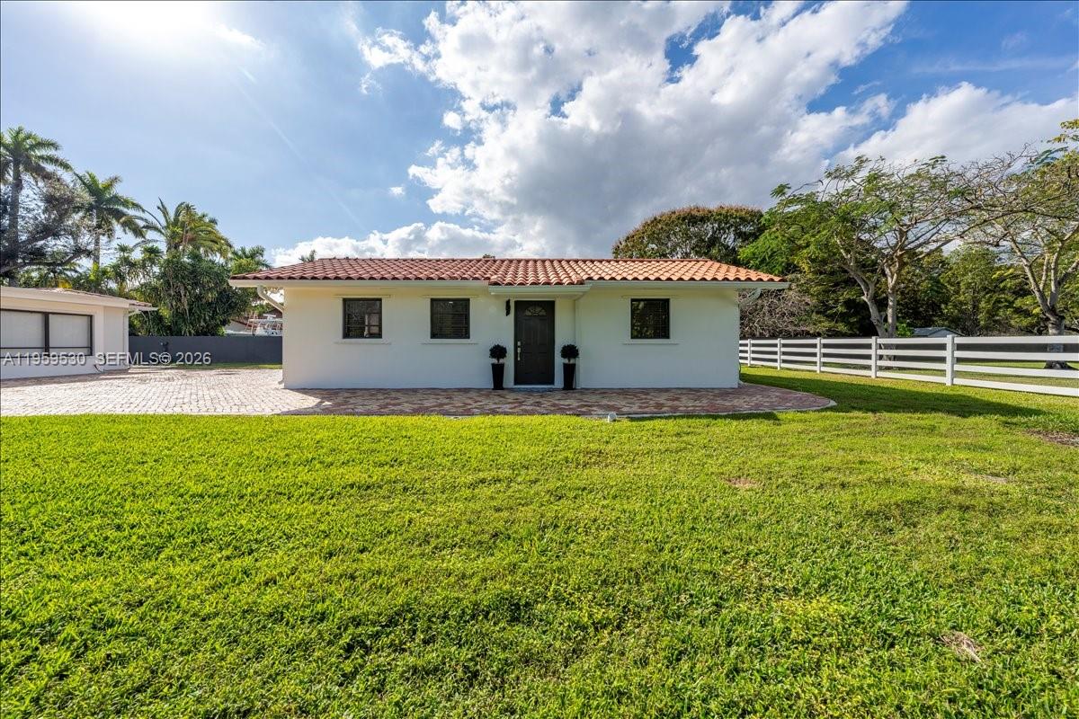 7705 SW 66th St South Miami, FL 33143