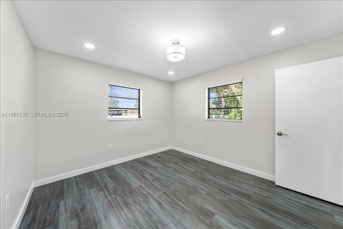 7705 SW 66th St South Miami, FL 33143