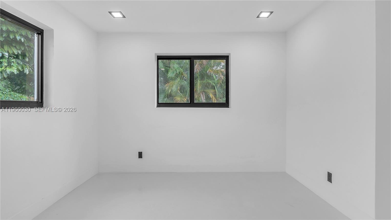 3810 NW 6th St Lauderhill, FL 33311