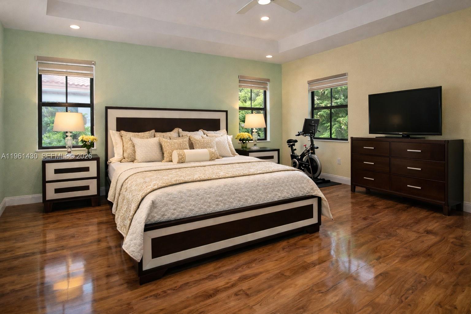 10013 NW 89th Ter Doral, FL 33178