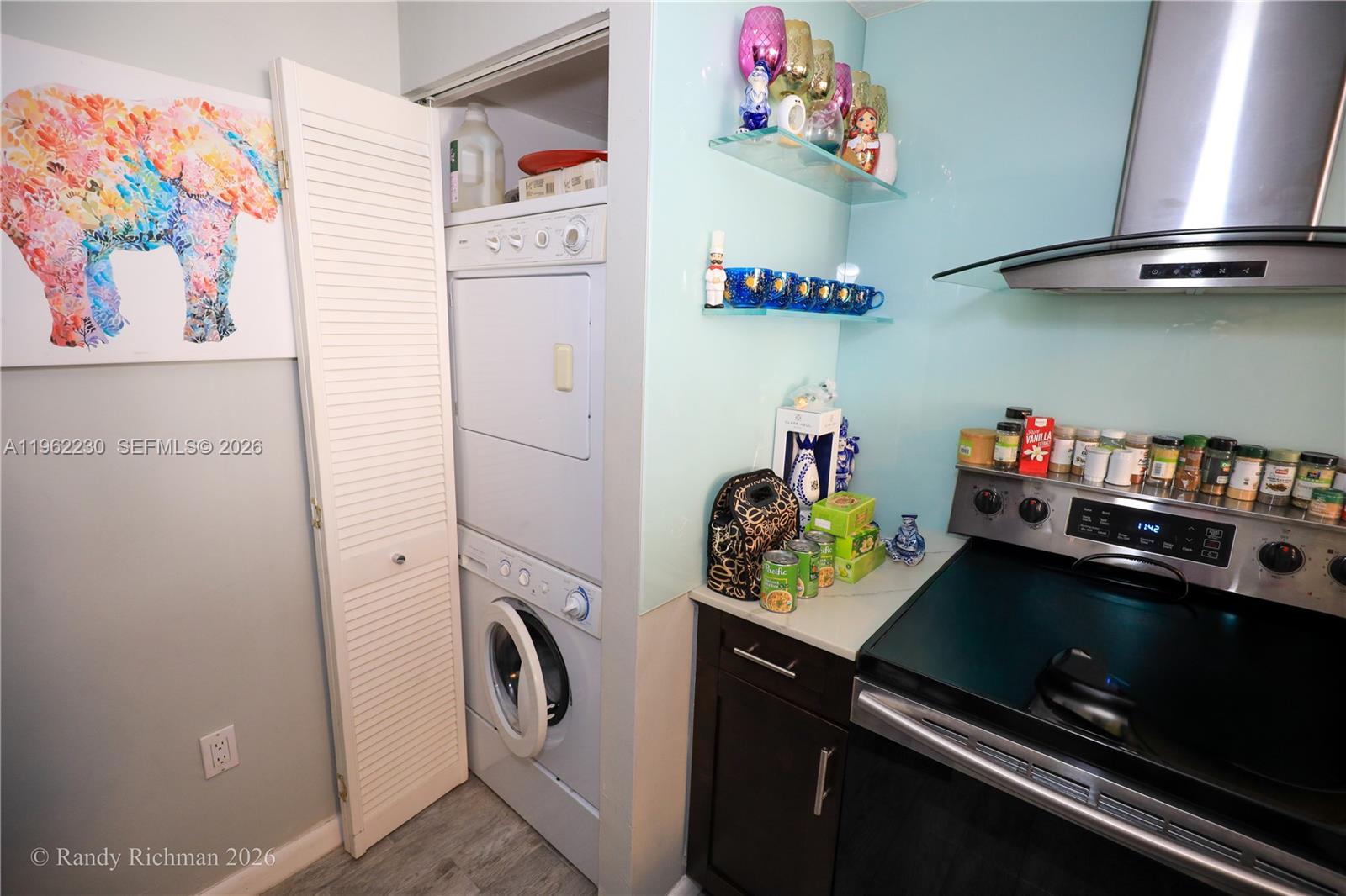 image Charter Club17