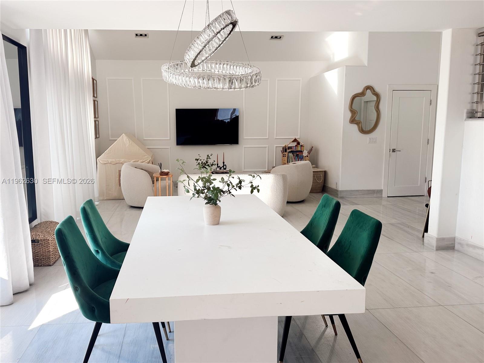 3340 SW 50th St Hollywood, FL 33312